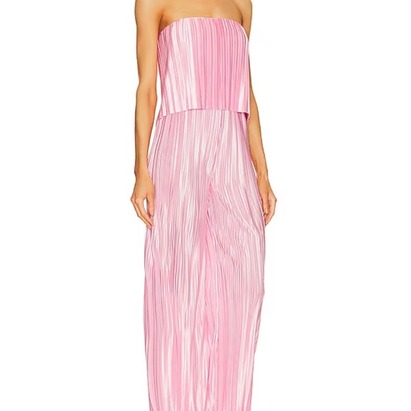 Lotus Jumpsuit - Picture 2 of 3